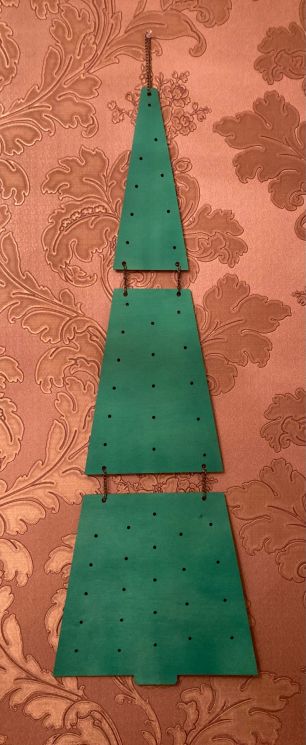 И-004 Интерьерный декор. "Елка подвесная двусторонняя", 93х32 см, фанера