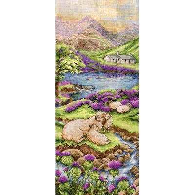 Набор для вышивания крестом Anchor "В шотландских горах" PCE0816