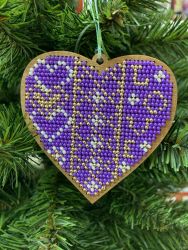 С002-02 Набор для вышивания бисером по дереву "Сердце-2", 8х8см