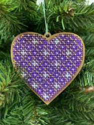 С002-03 Набор для вышивания бисером по дереву "Сердце-3", 8х8см