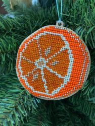 С028-02 Набор для вышивания бисером по дереву "Апельсин", 8х9см